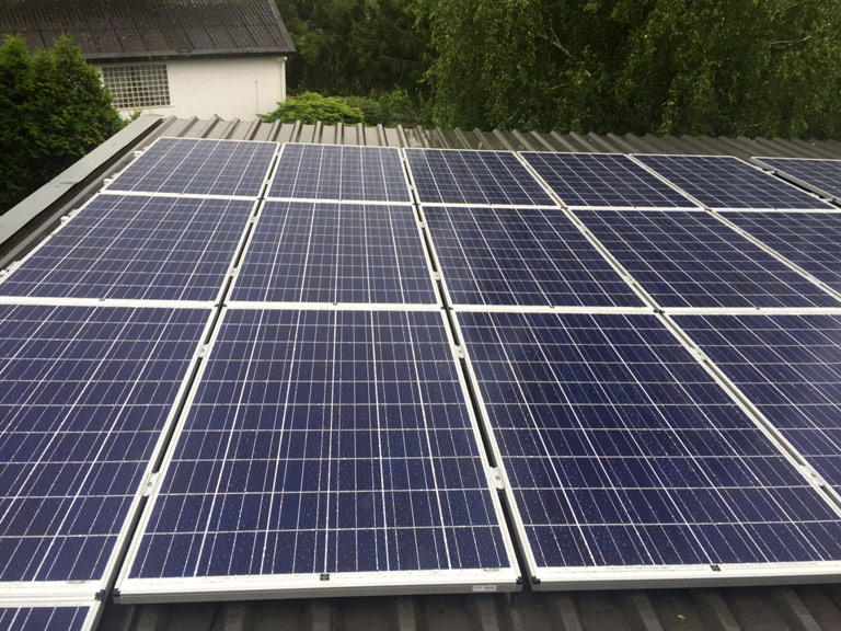Foto Solaranlage im Odenwald