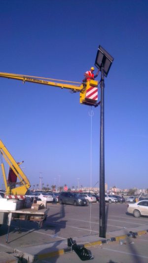 Foto: Montage eines Moduls