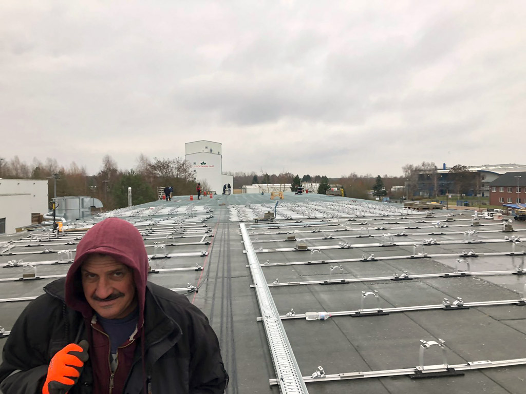 Foto: auf dem Dach