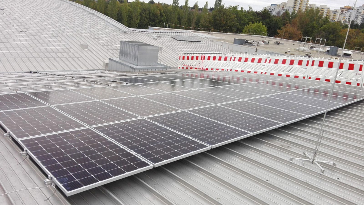 Foto: Solaranlage Main Post Würzburg