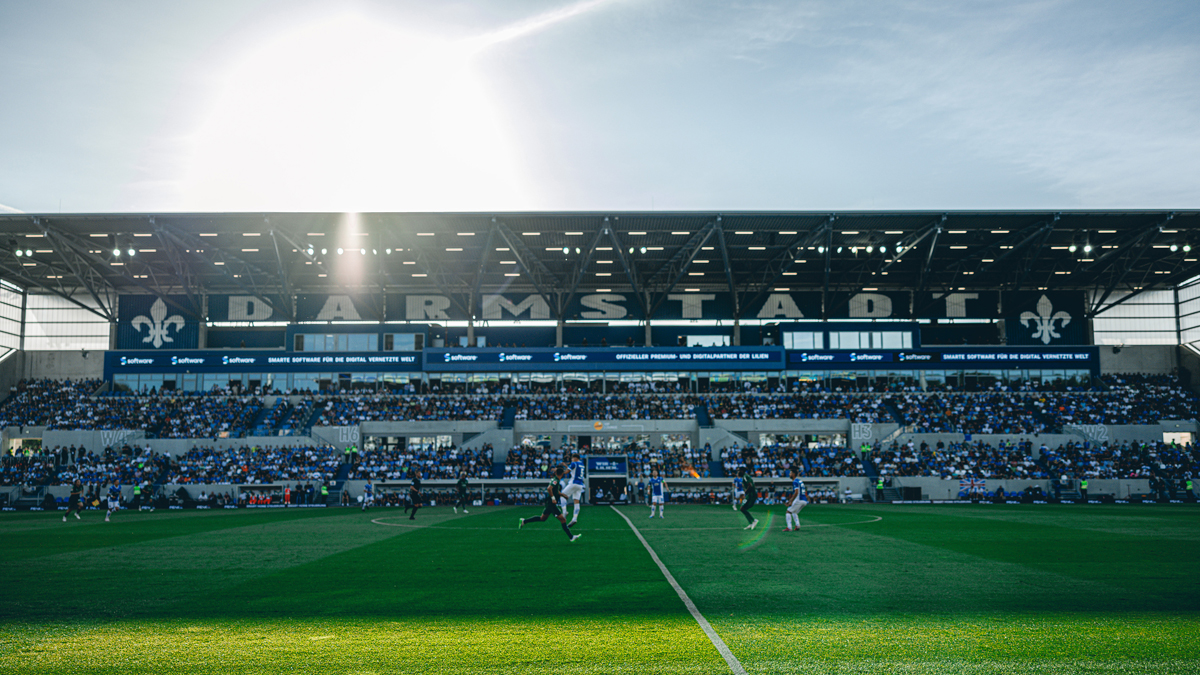 Foto: Im Stadion am Böllenfalltor