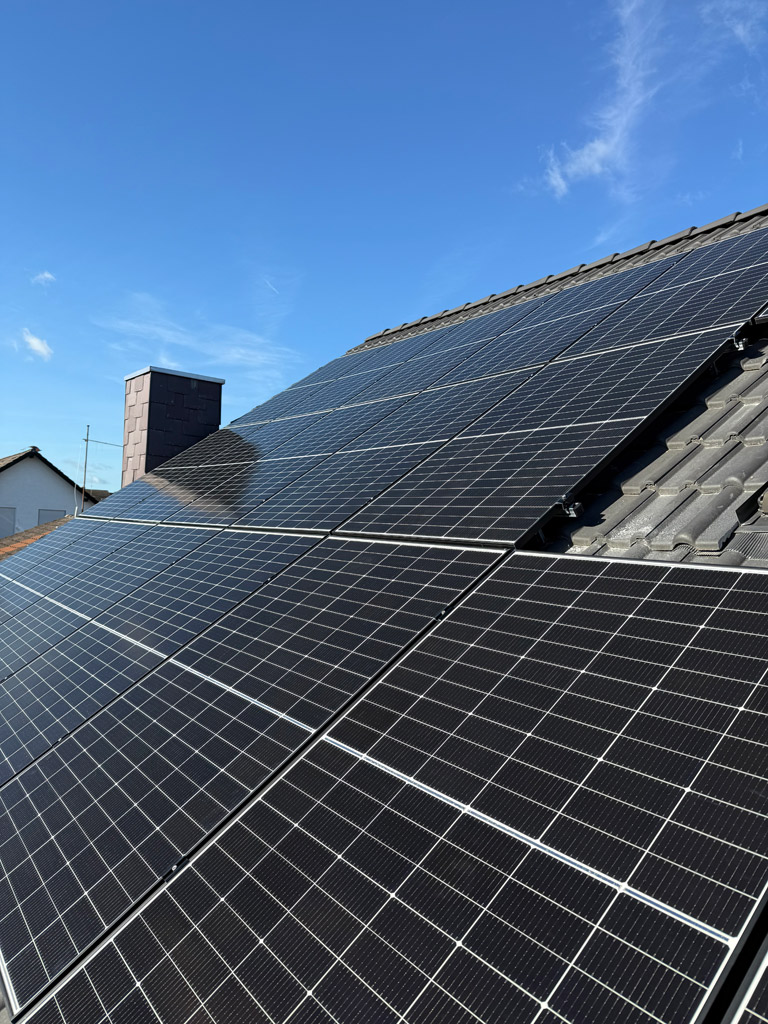 Foto: Solaranlage auf Doppelhaushälte