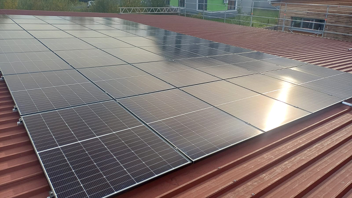 Foto: Solaranlage KFZ-Meisterwerkstatt Wörtge